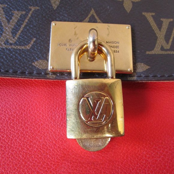 100% AUTHENTIC LOUIS VUITTON MONOGRAM MARIGNAN. - Picture 14 of 16